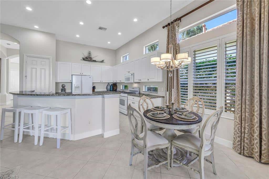 9008 Cherry Oaks Trl, Naples, photo 4
