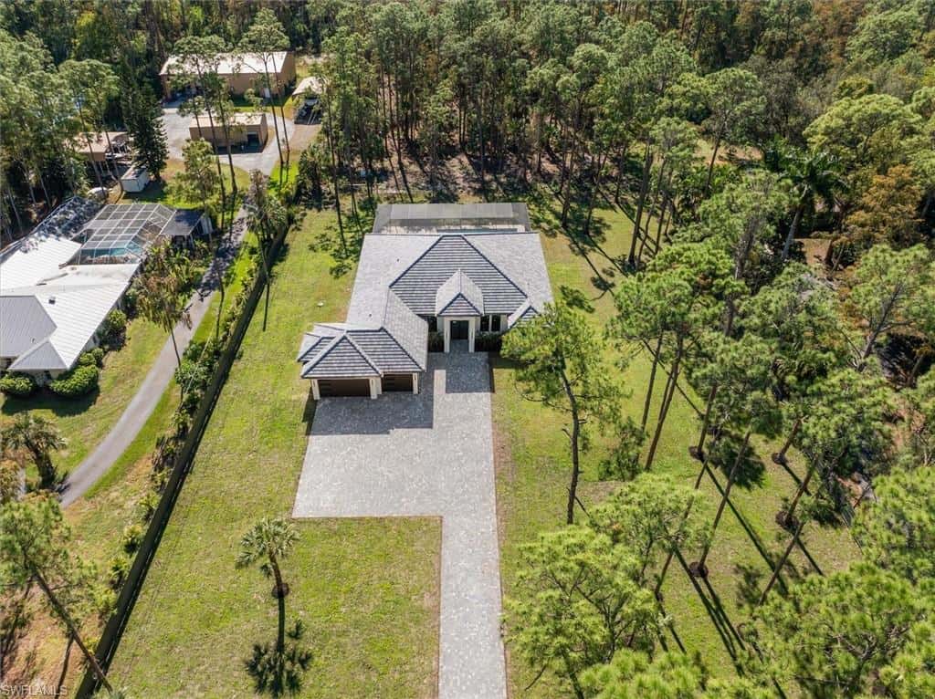 5080 Hickory Wood Dr, Naples, photo 42