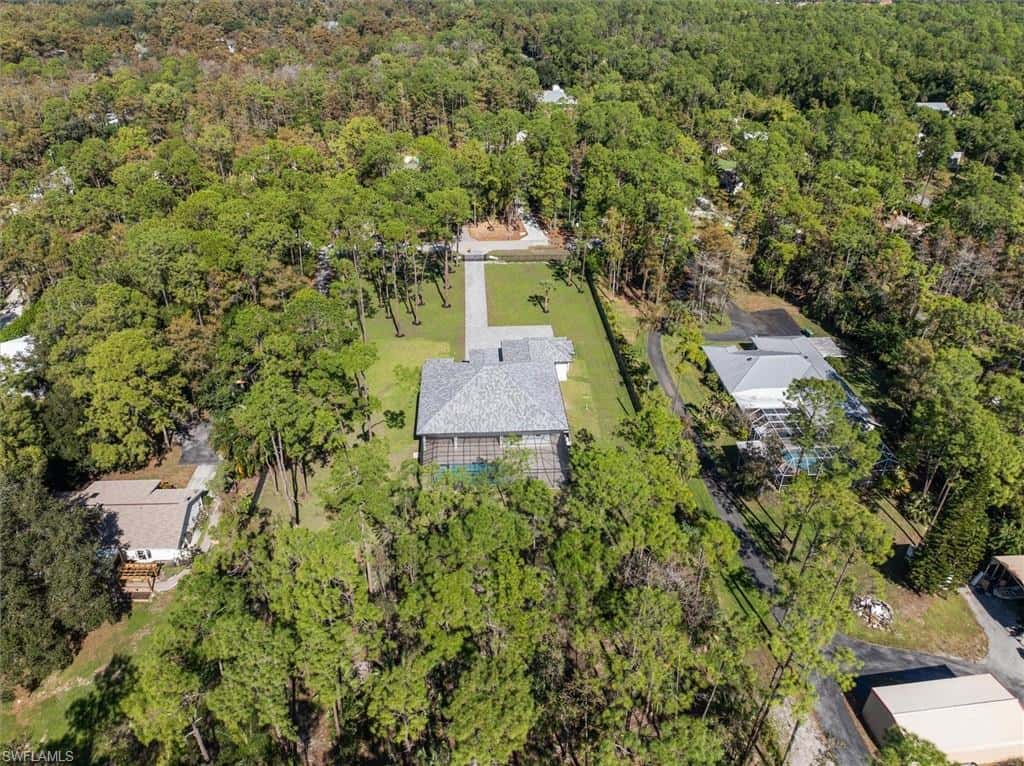 5080 Hickory Wood Dr, Naples, photo 43