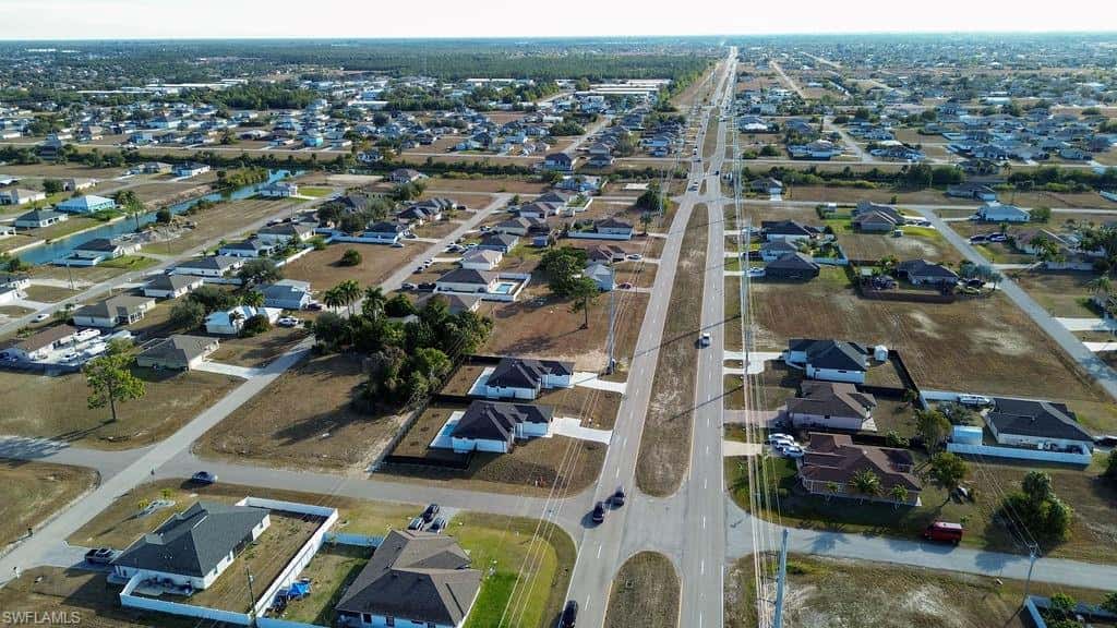 405 Kismet Pkwy, Cape Coral, photo 5