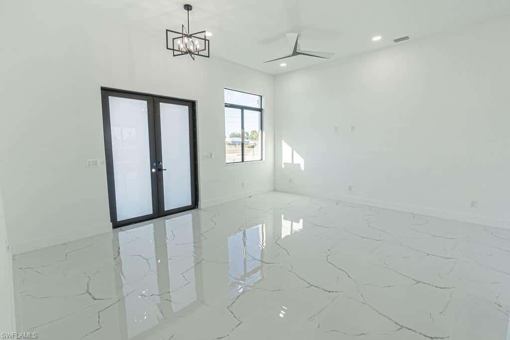 405 Kismet Pkwy, Cape Coral, photo 24