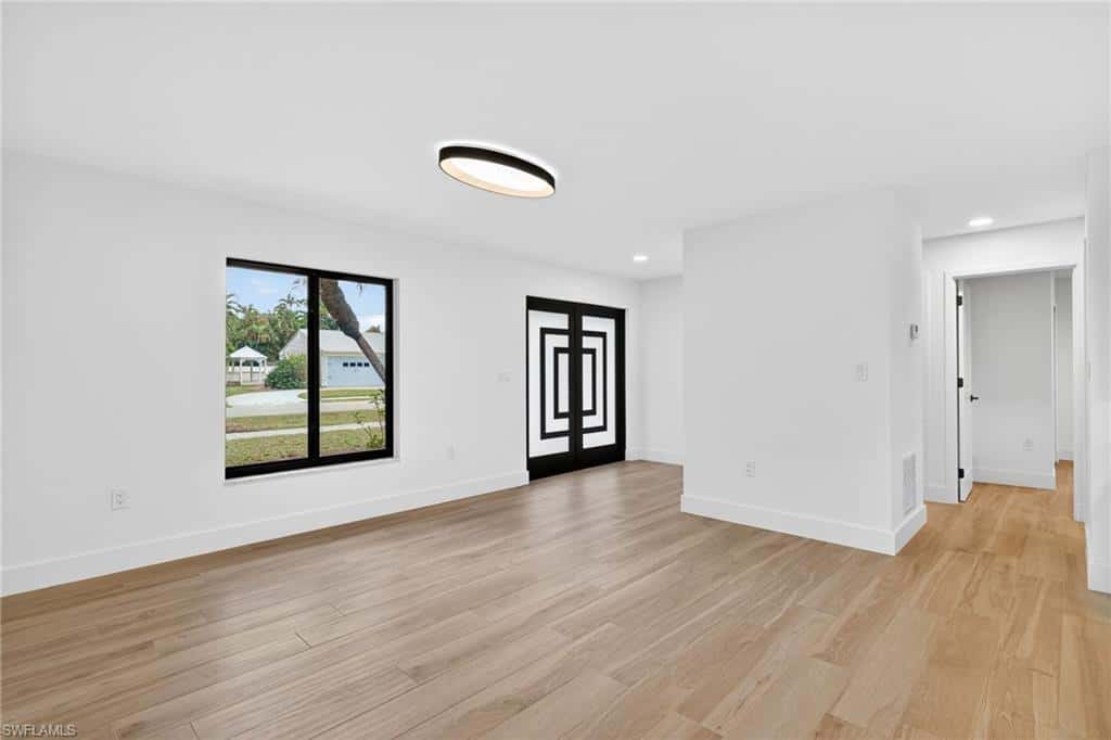 1433 Paloma Dr, Fort Myers, photo 4