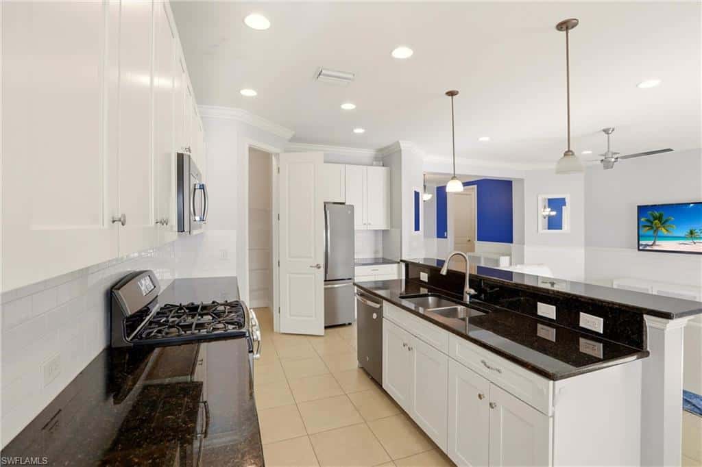 8554 Big Mangrove Dr, Fort Myers, photo 13