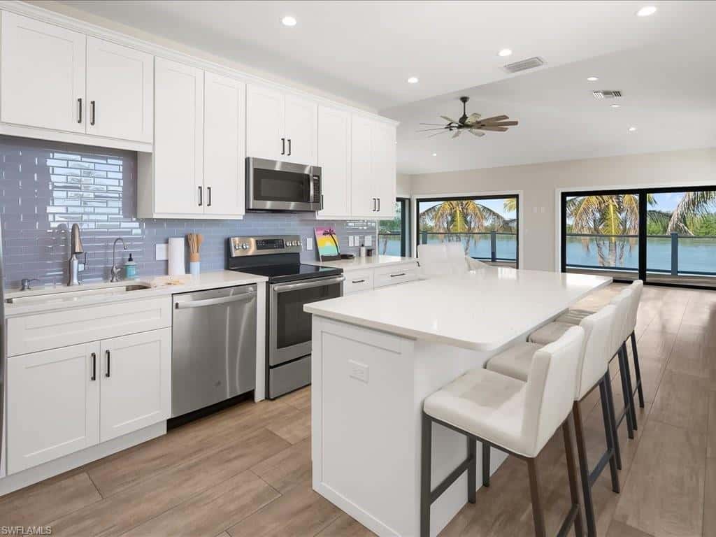 232 Harbor Pl, Goodland, photo 11