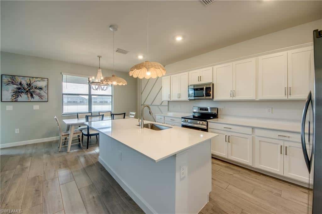14175 Winding Cedar Way, Fort Myers, photo 17