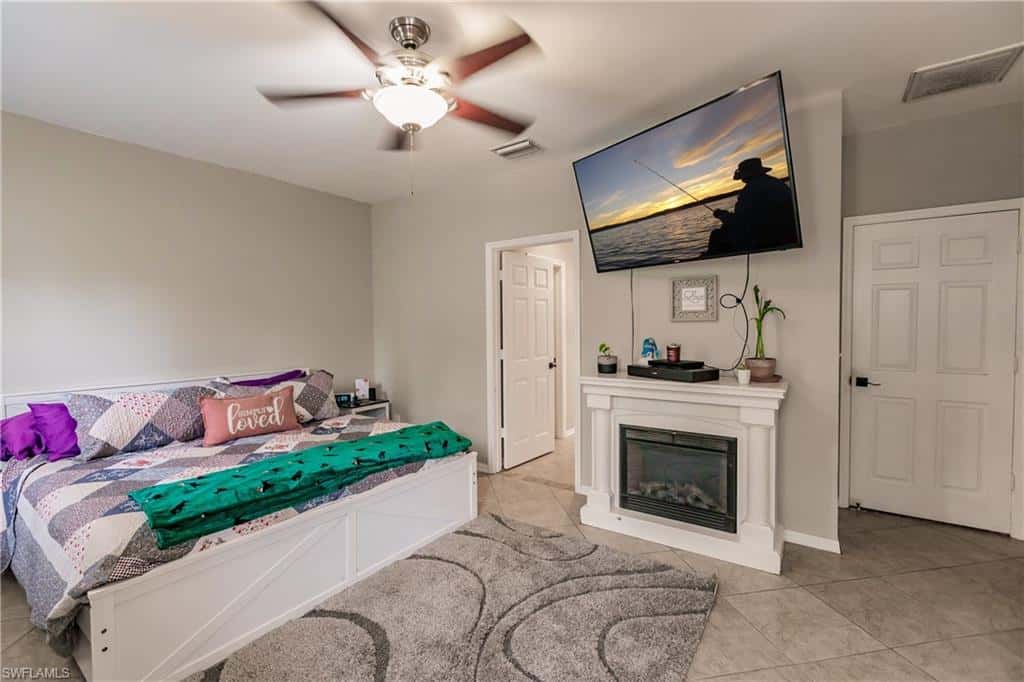 13541 Terry St, Bonita Springs, photo 24