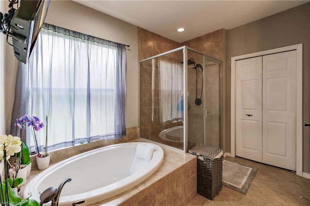 13541 Terry St, Bonita Springs, photo 29