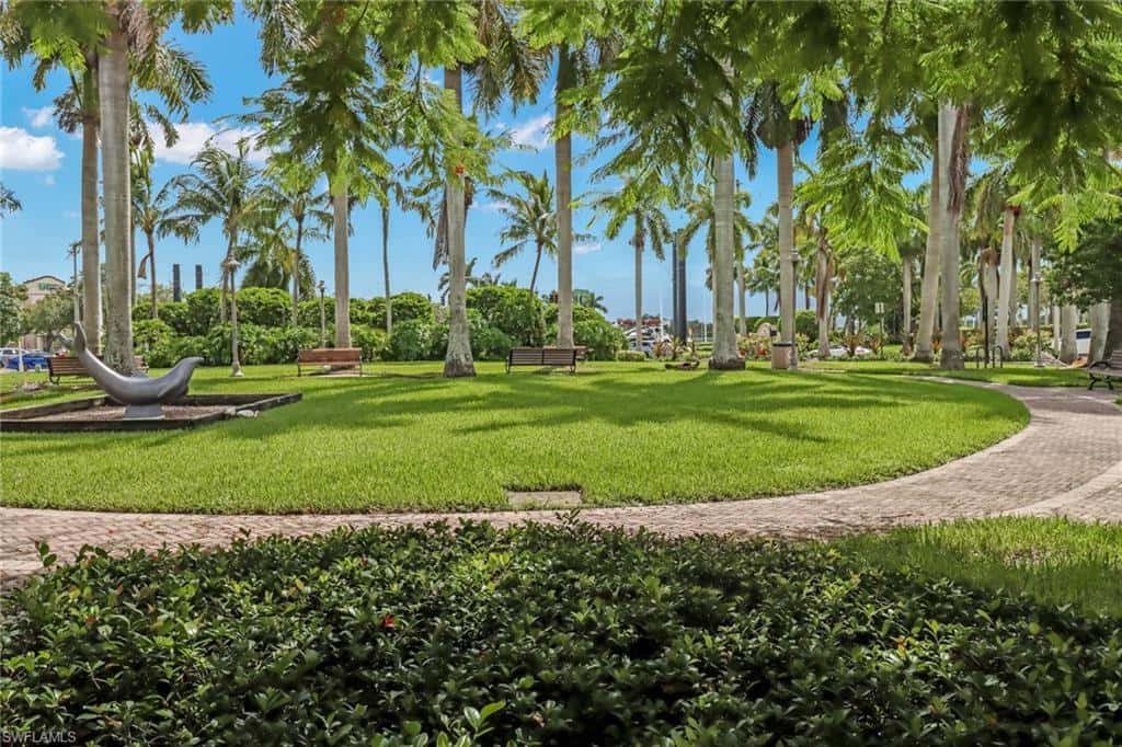 1351 Curlew Ave #104, Naples, photo 35
