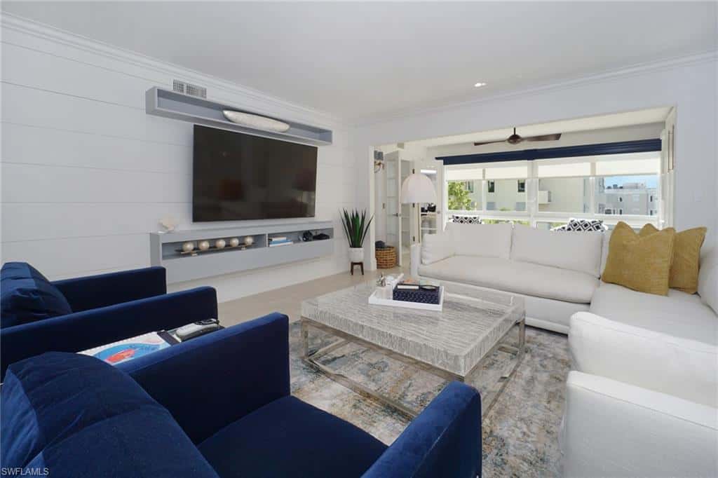 1900 Gulf Shore Blvd #303, Naples, photo 13