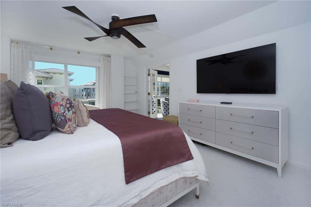 1900 Gulf Shore Blvd #303, Naples, photo 17