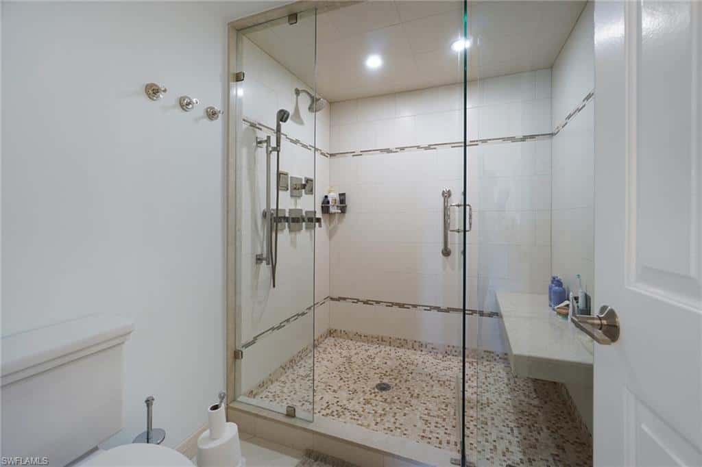1900 Gulf Shore Blvd #303, Naples, photo 20