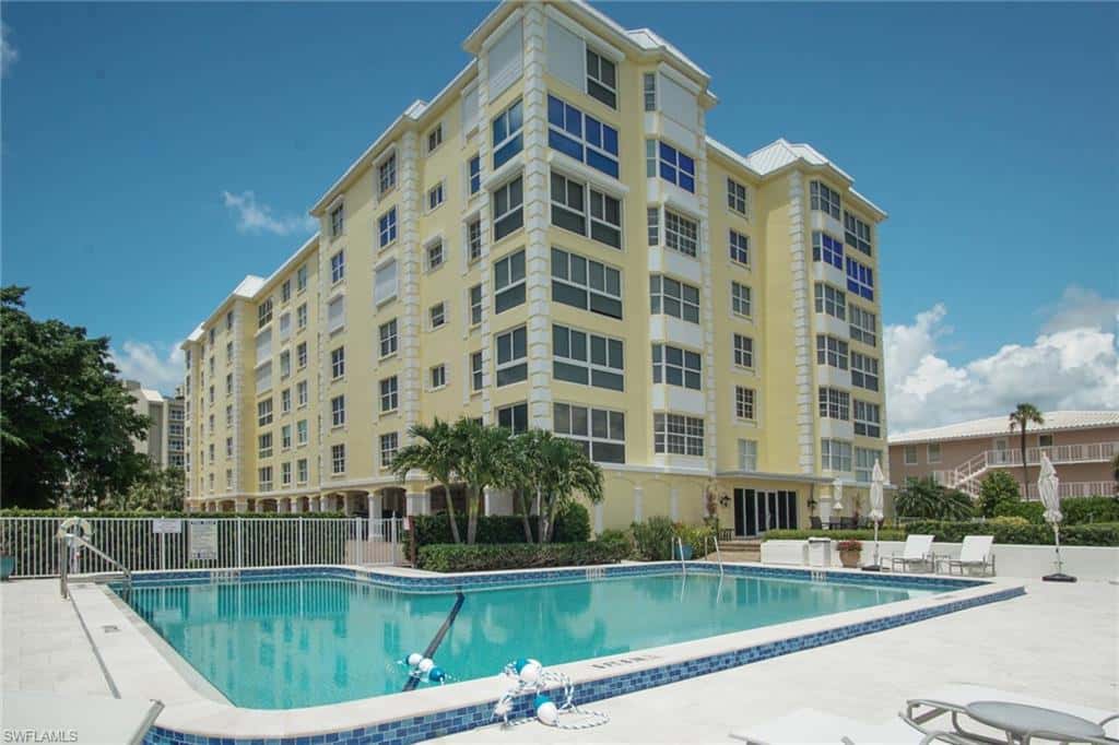 1900 Gulf Shore Blvd #303, Naples, photo 24