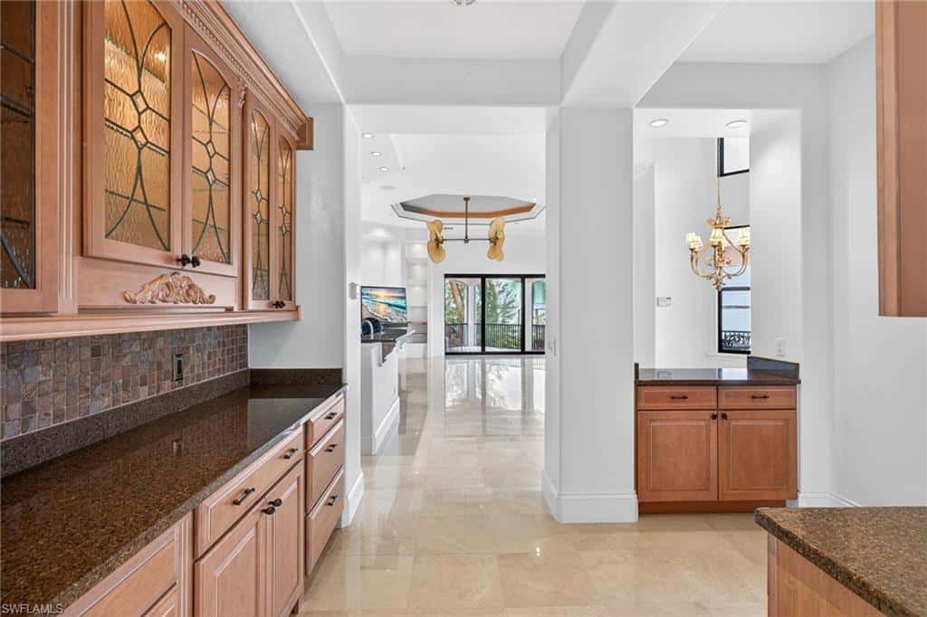 2600 Mcgregor Blvd, Fort Myers, photo 9