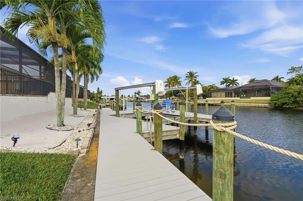2803 34th Ter, Cape Coral, photo 38