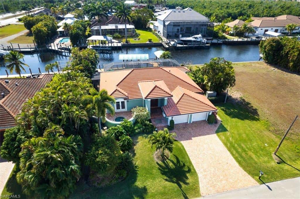 130 Montrose Dr, Fort Myers, photo 5