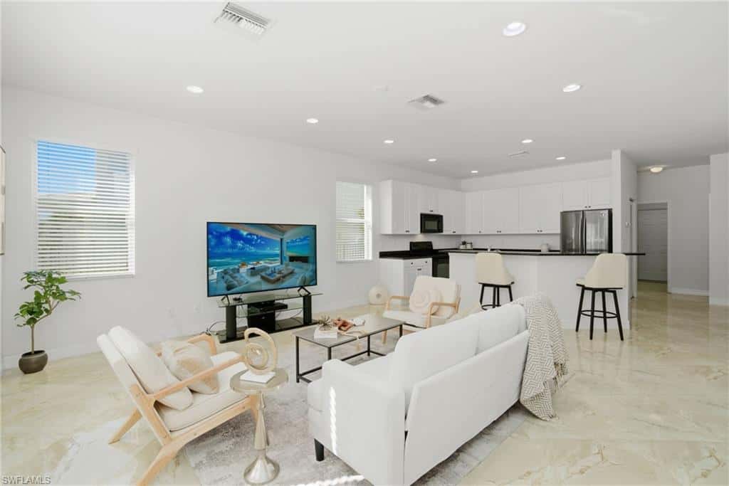 1945 Isla De Palma Cir, Naples, photo 12