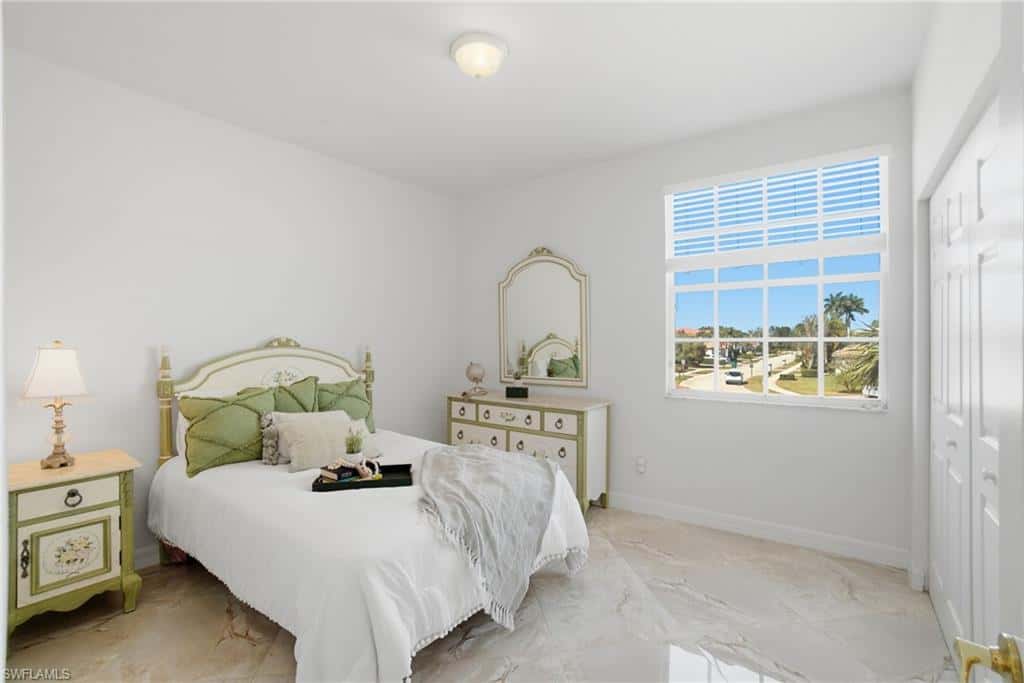 1945 Isla De Palma Cir, Naples, photo 26