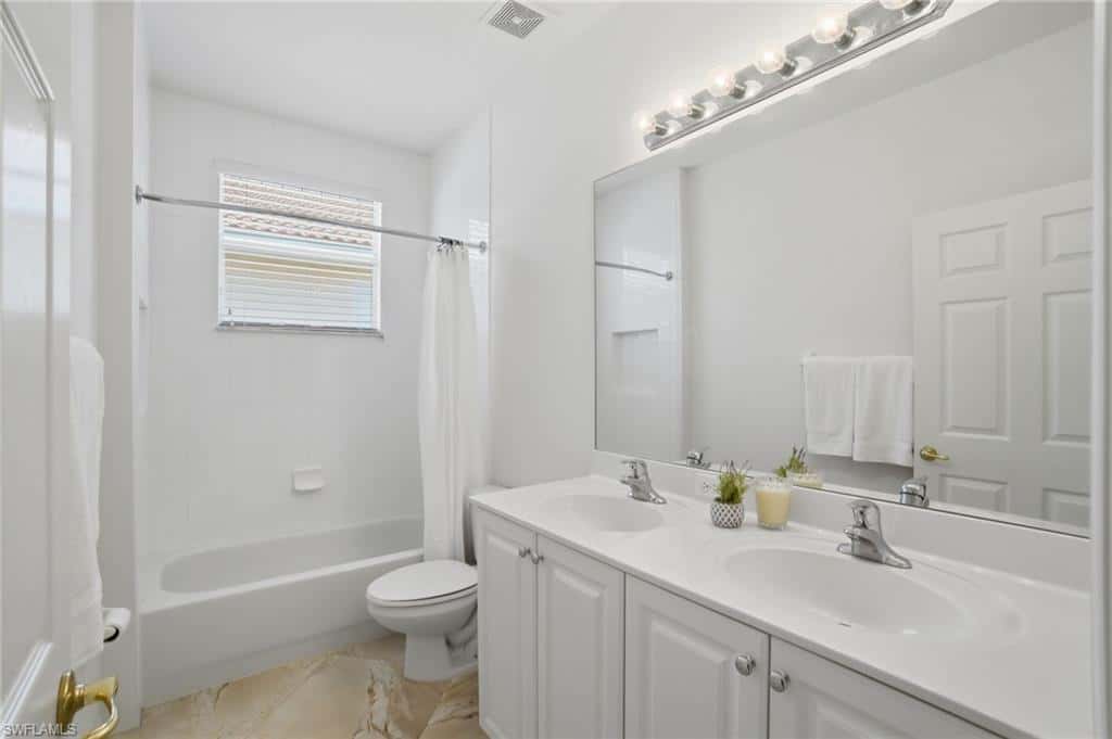 1945 Isla De Palma Cir, Naples, photo 31