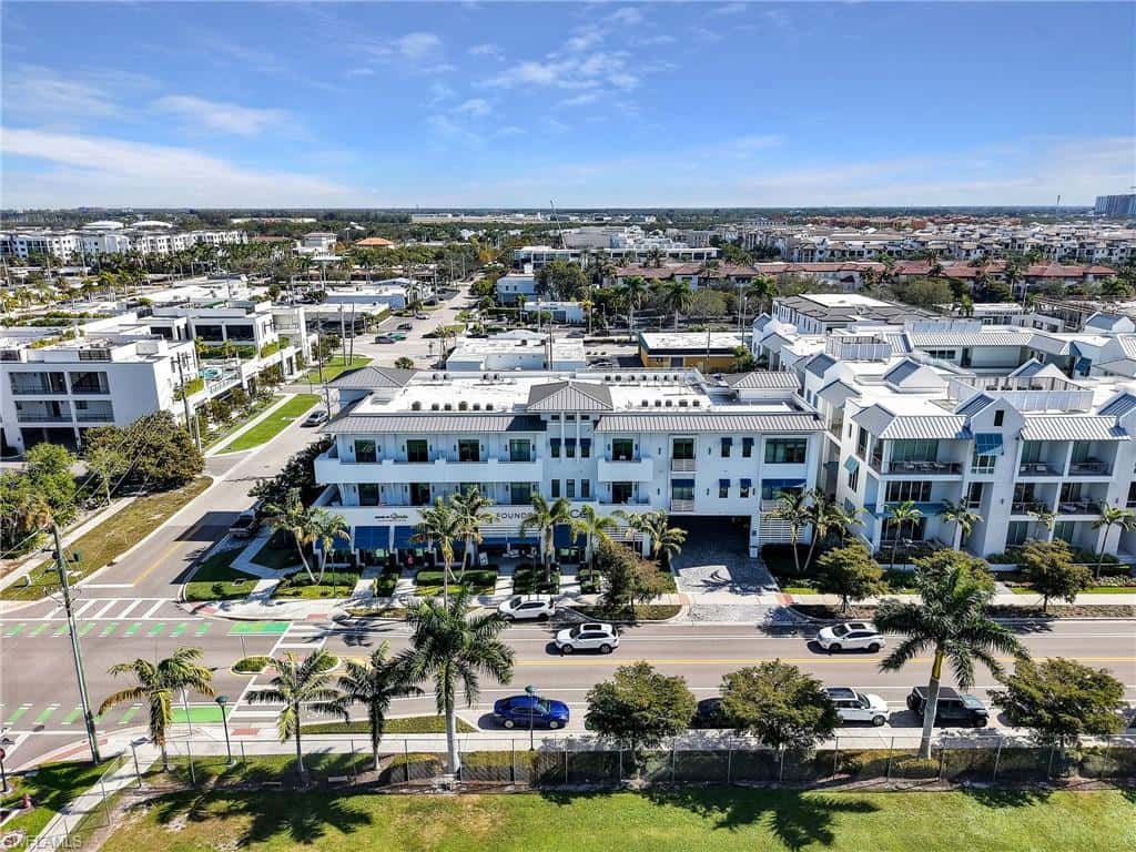 101 8th St #201, Naples, photo 31