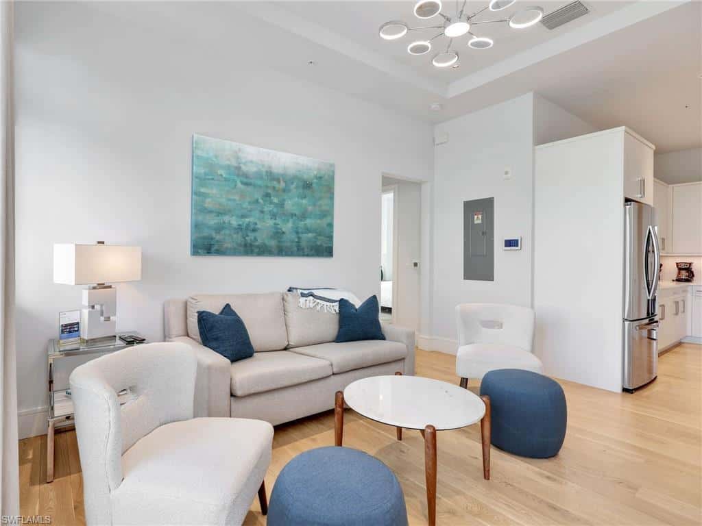 101 8th St #201, Naples, photo 8