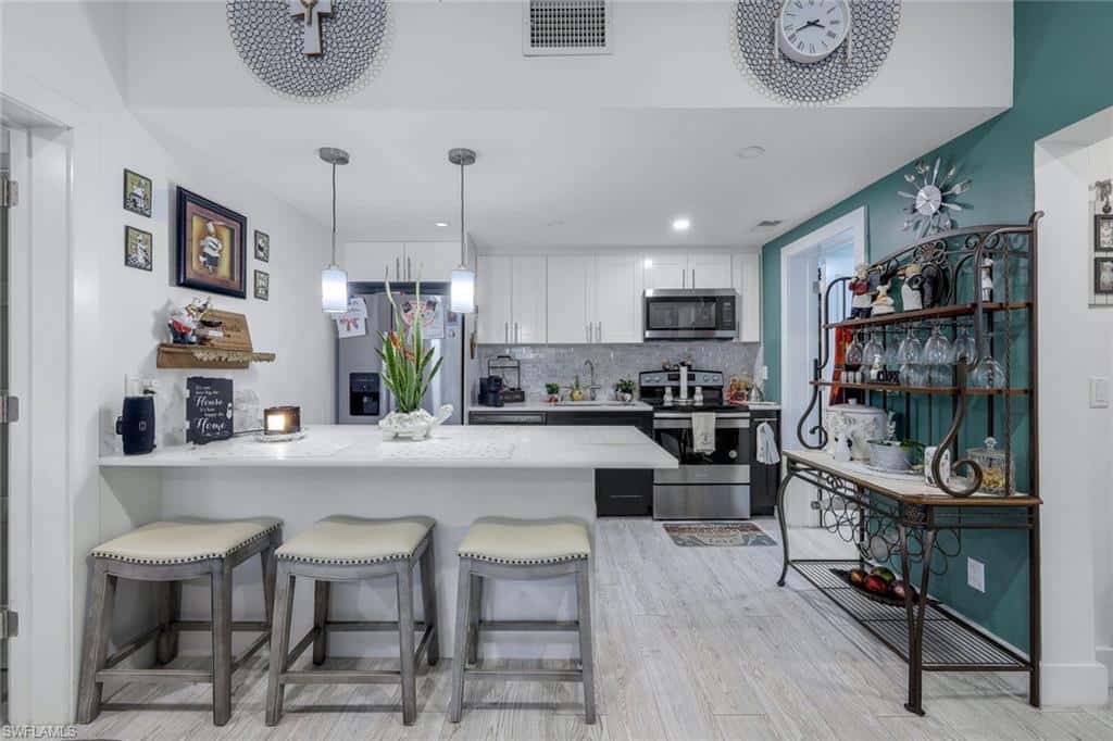 5229 Treetops Dr #i, Naples, photo 9