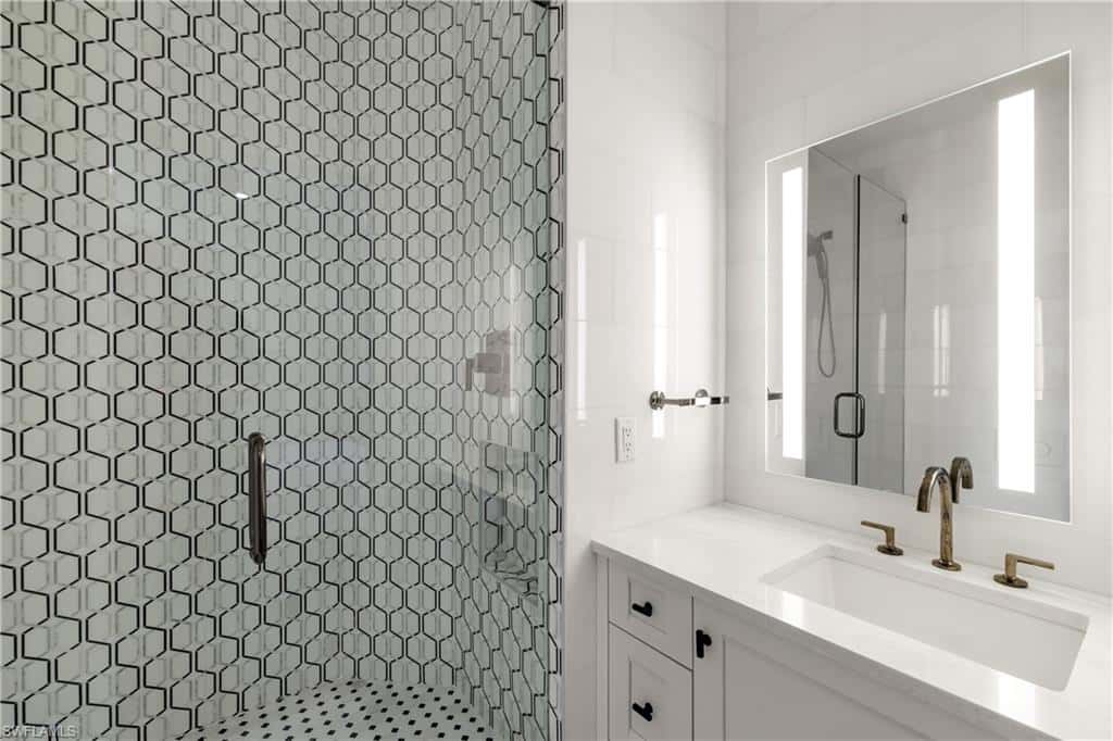 4021 Gulf Shore Blvd #11, Naples, photo 42