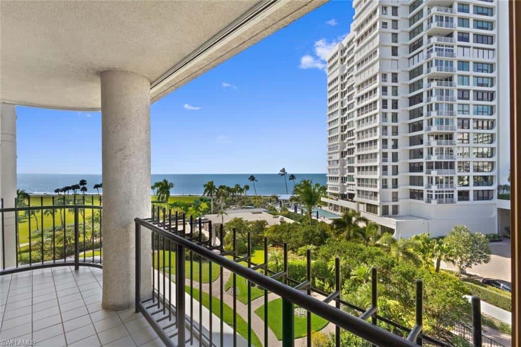 4251 Gulf Shore Blvd #6a, Naples, photo 13