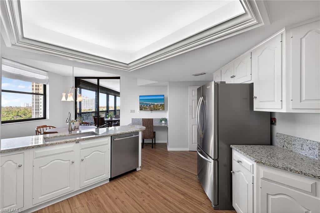 6075 Pelican Bay Blvd #706, Naples, photo 6