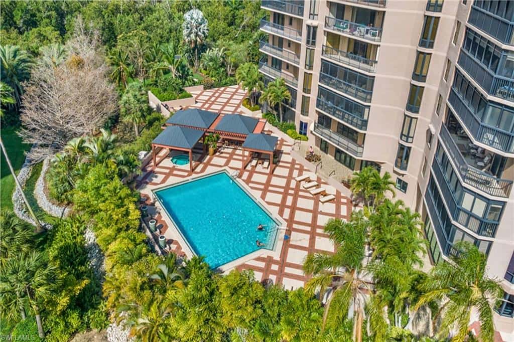 6075 Pelican Bay Blvd #706, Naples, photo 17