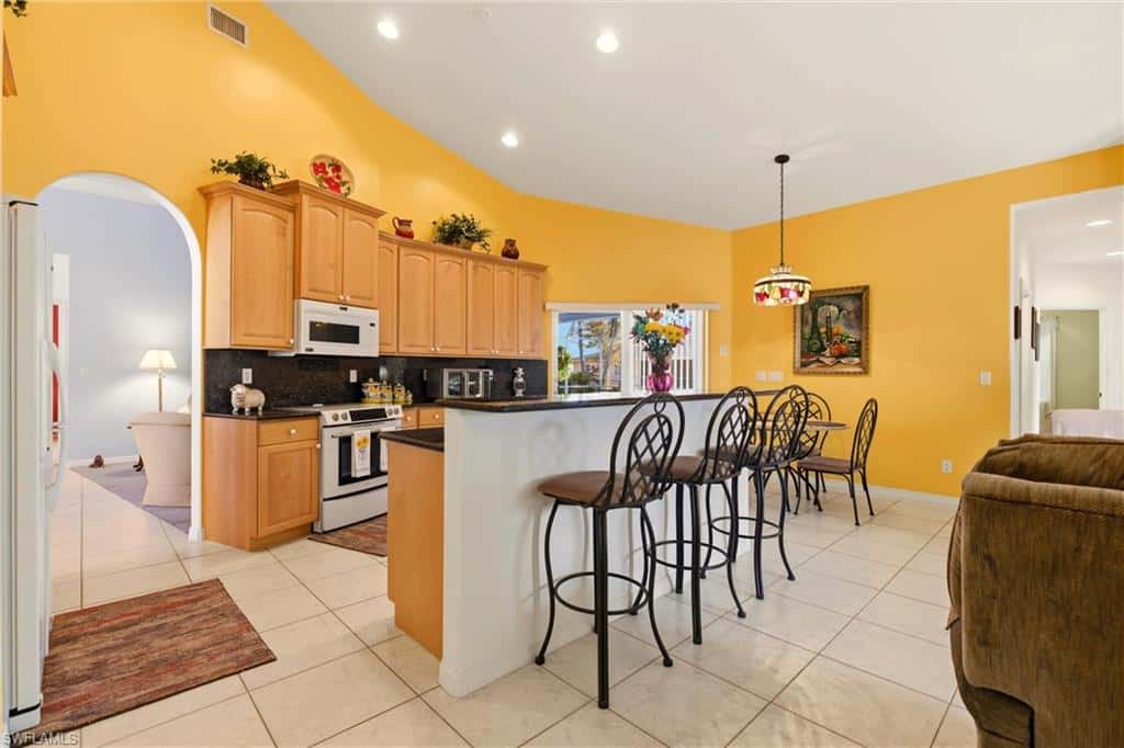 126 Nicholas Pkwy, Cape Coral, photo 10