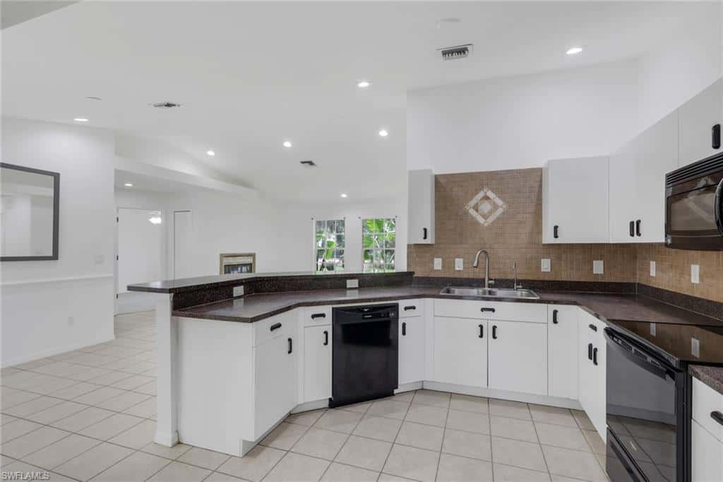 160 19th St, Naples, photo 34