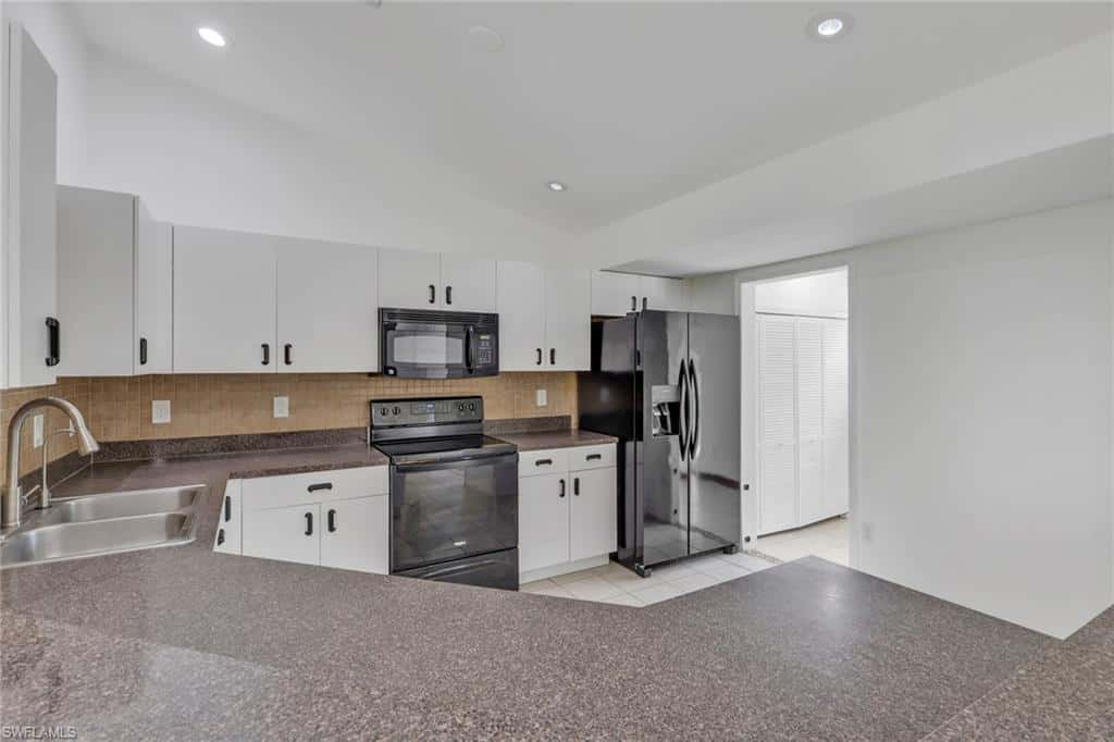 160 19th St, Naples, photo 33
