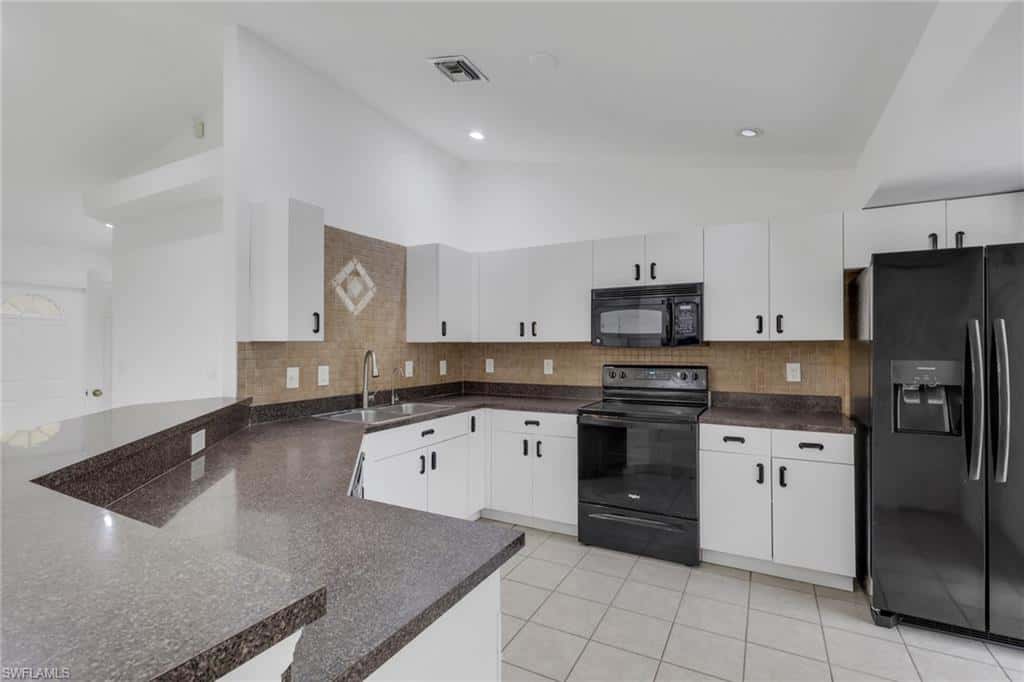 160 19th St, Naples, photo 35