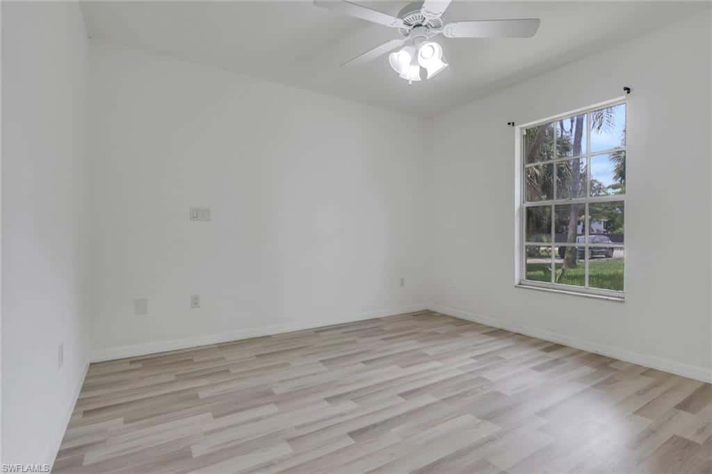 160 19th St, Naples, photo 25