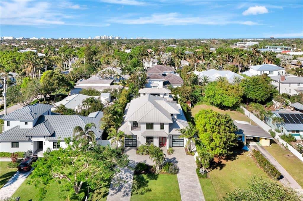 739 5th Ave, Naples, photo 13