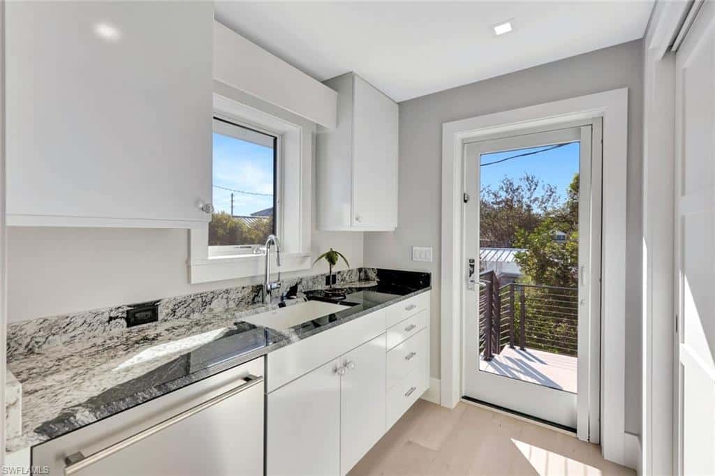 739 5th Ave, Naples, photo 35