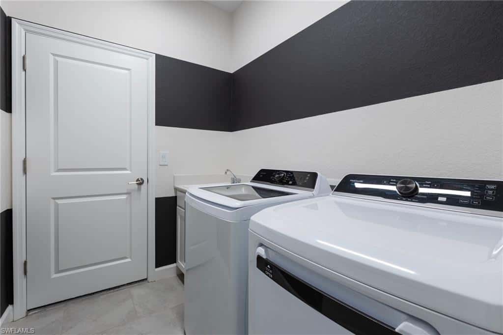 5168 Sugarwood Dr, Naples, photo 27
