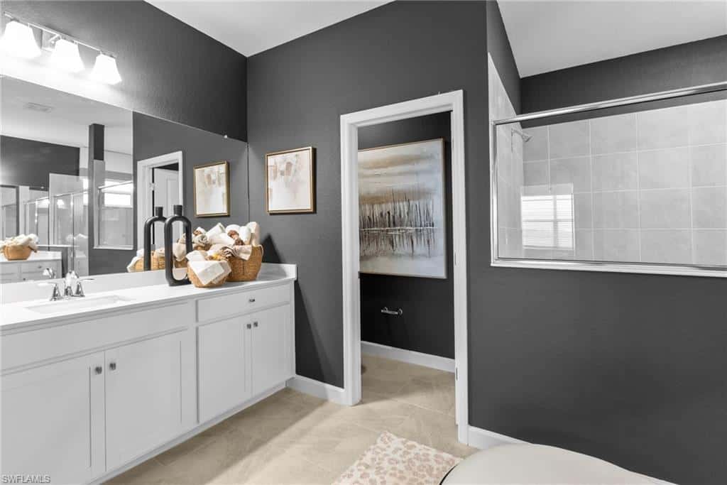 5168 Sugarwood Dr, Naples, photo 24