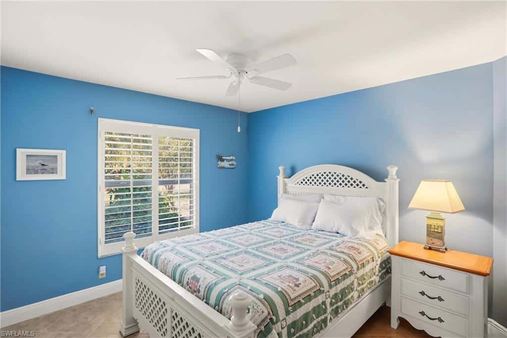 142 Old Tamiami Trl, Naples, photo 26