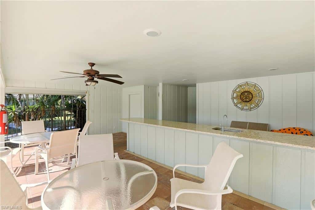 142 Old Tamiami Trl, Naples, photo 45