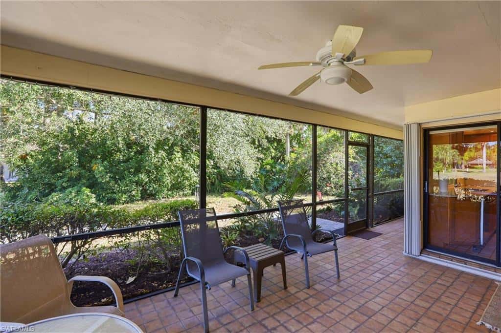 142 Old Tamiami Trl, Naples, photo 37