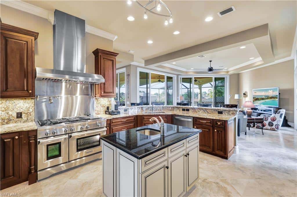 4806 Regal Dr, Bonita Springs, photo 12