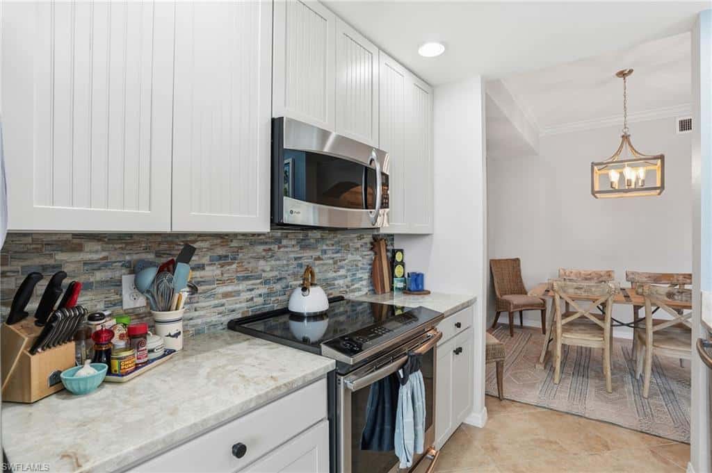 9715 Acqua Ct #113, Naples, photo 20