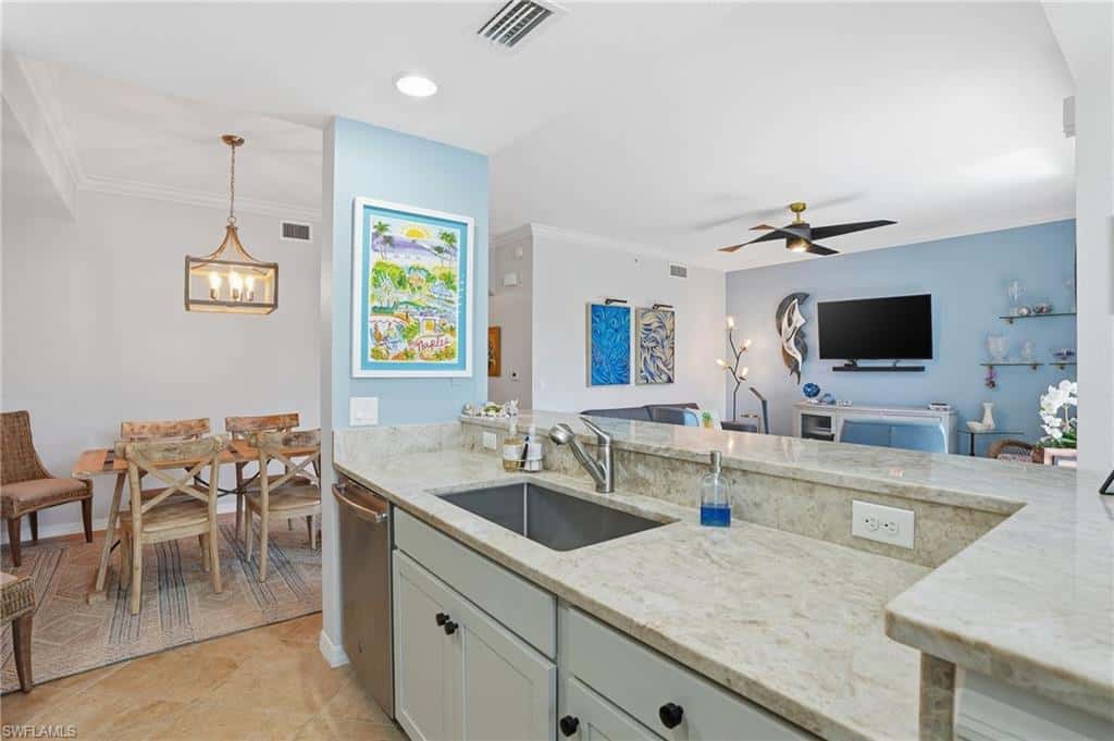 9715 Acqua Ct #113, Naples, photo 10