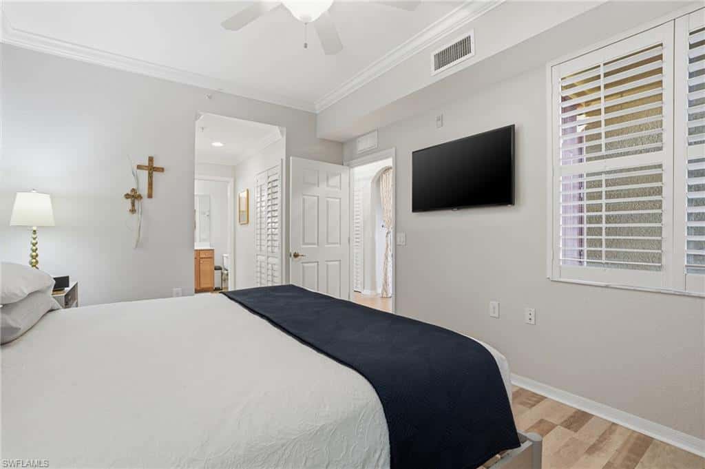 9715 Acqua Ct #113, Naples, photo 15
