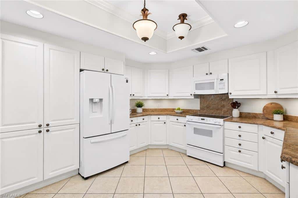 7117 Pelican Bay Blvd #1408, Naples, photo 6