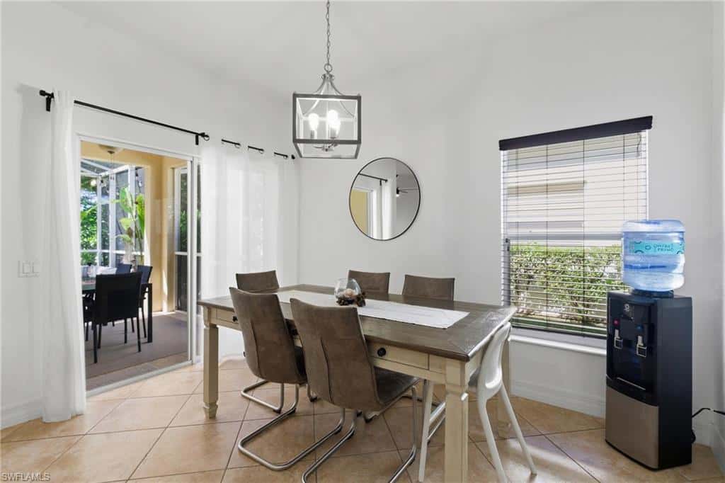 2452 Blackburn Cir, Cape Coral, photo 23