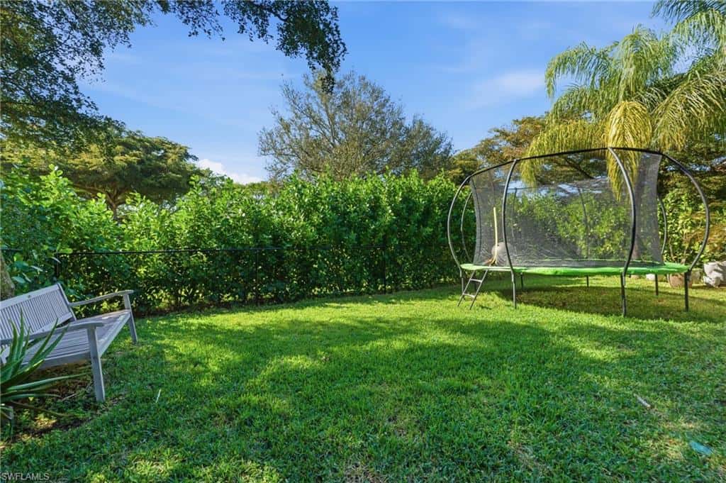 2452 Blackburn Cir, Cape Coral, photo 13