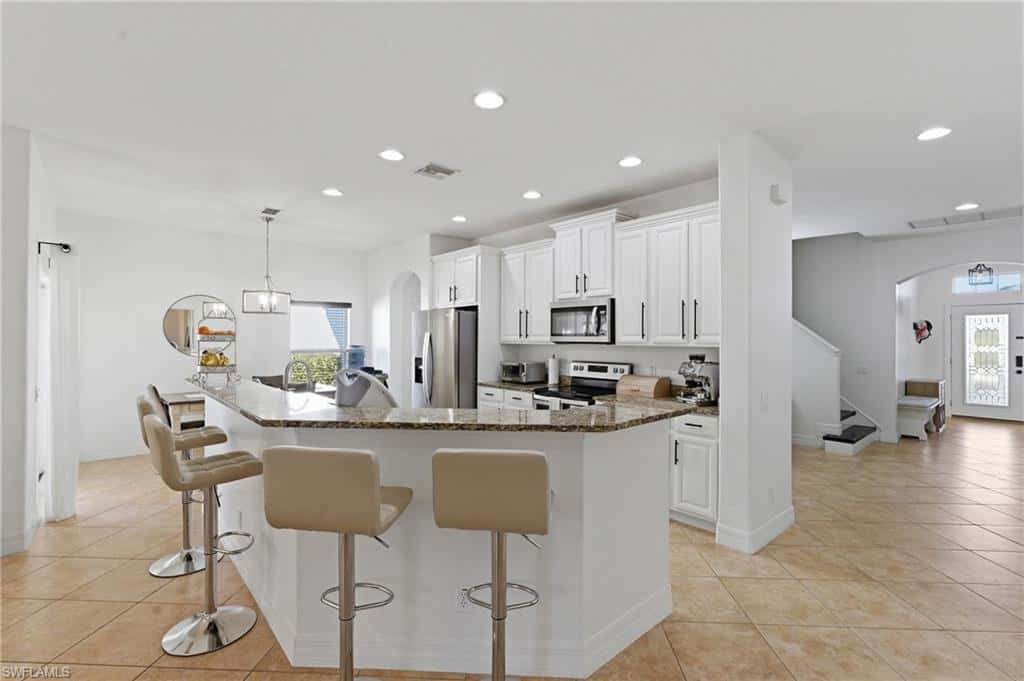 2452 Blackburn Cir, Cape Coral, photo 17
