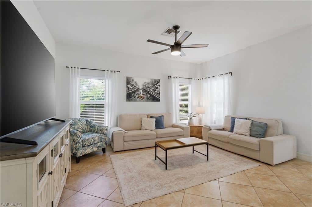 2452 Blackburn Cir, Cape Coral, photo 14